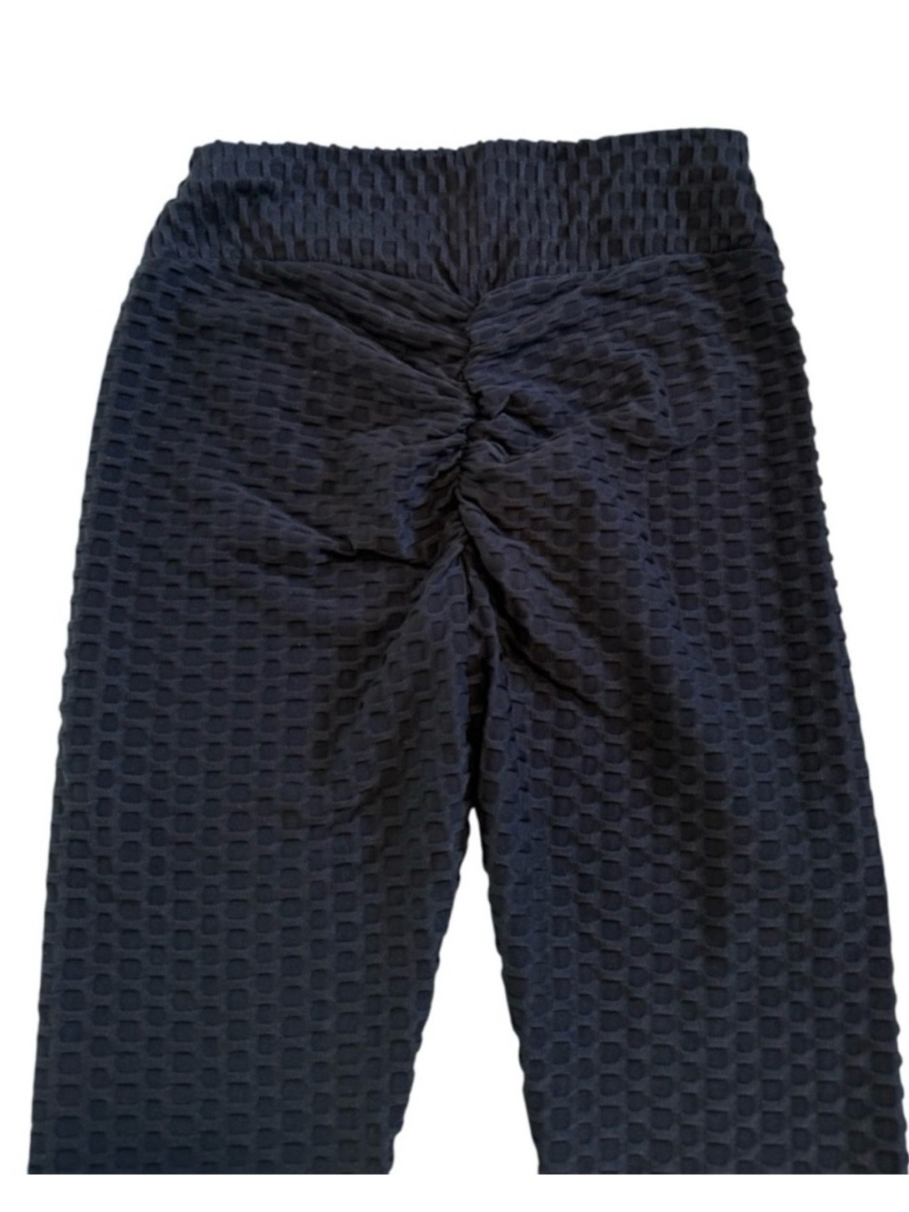 Stella Luce Black Textured Honeycomb Scrunch-Back Leggings
